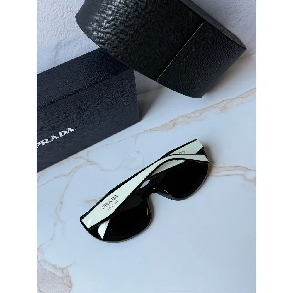 NEW Prada PR D02S Cat Eye Sunglasses in Black White $390